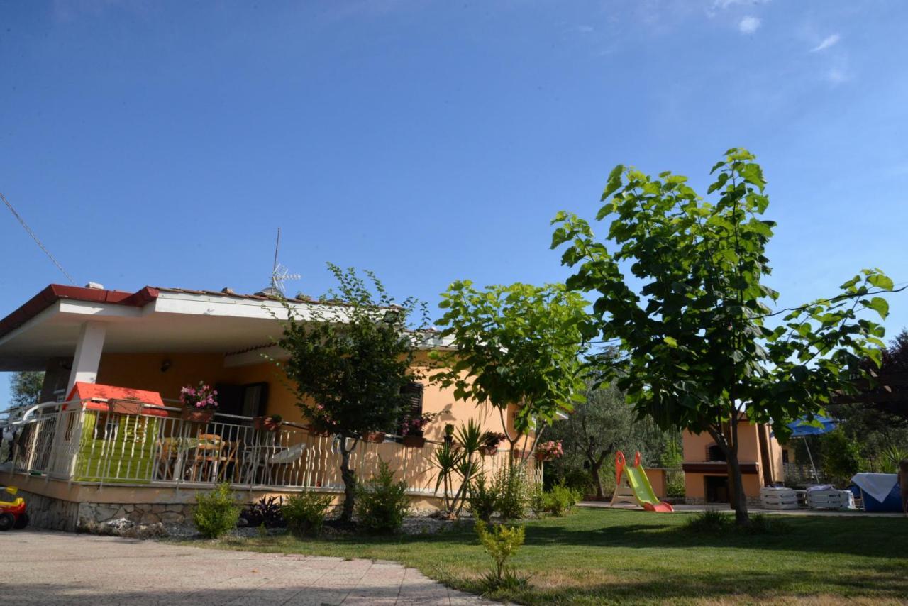 كوراتو B&B Lara Santola المظهر الخارجي الصورة